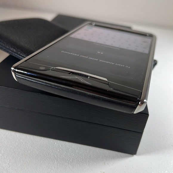 🇬🇧 Vertu Signature Touch Phone Handmade in England - Picture 6 of 17